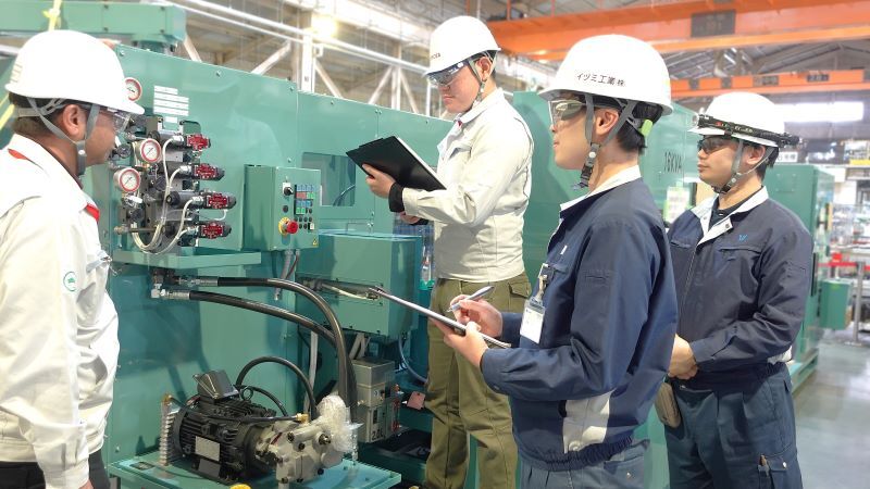 お客様工場への設置・最終調整